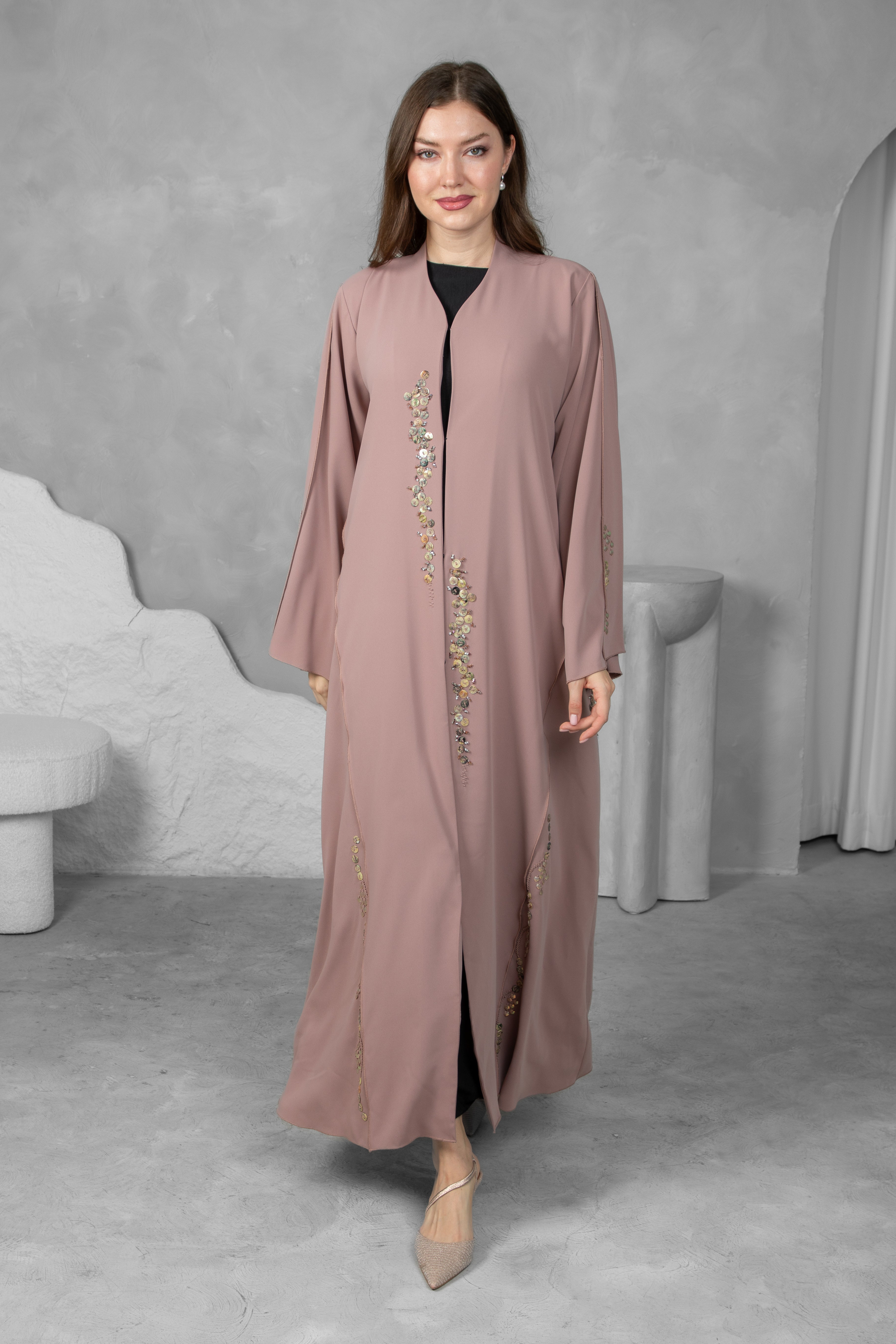 Luxury Mauve Abaya – Premium Fabric with Stunning Handwork | Designer Abaya UAE