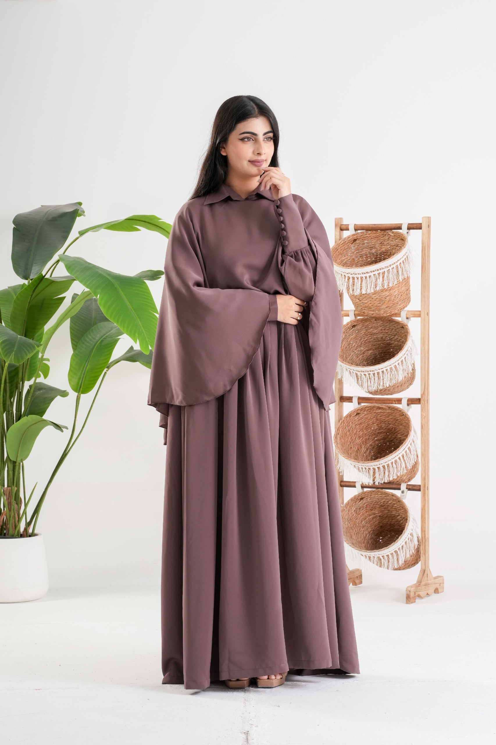 Luna Flow Abaya | عباية لونا