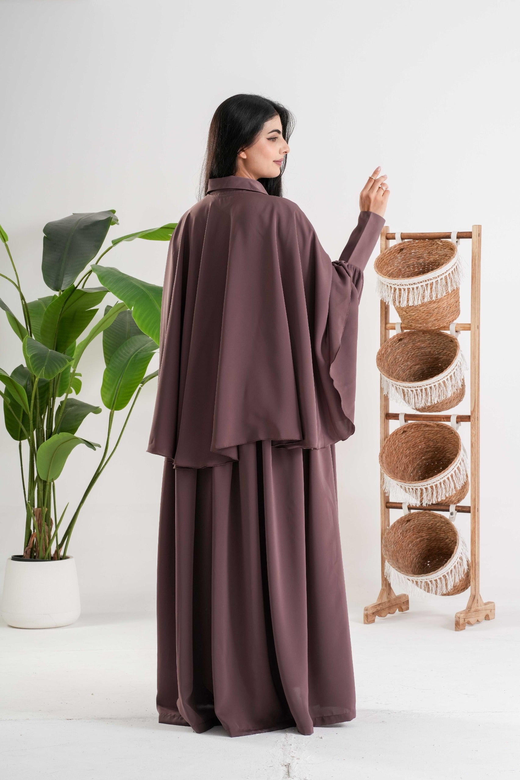 Luna Flow Abaya | عباية لونا