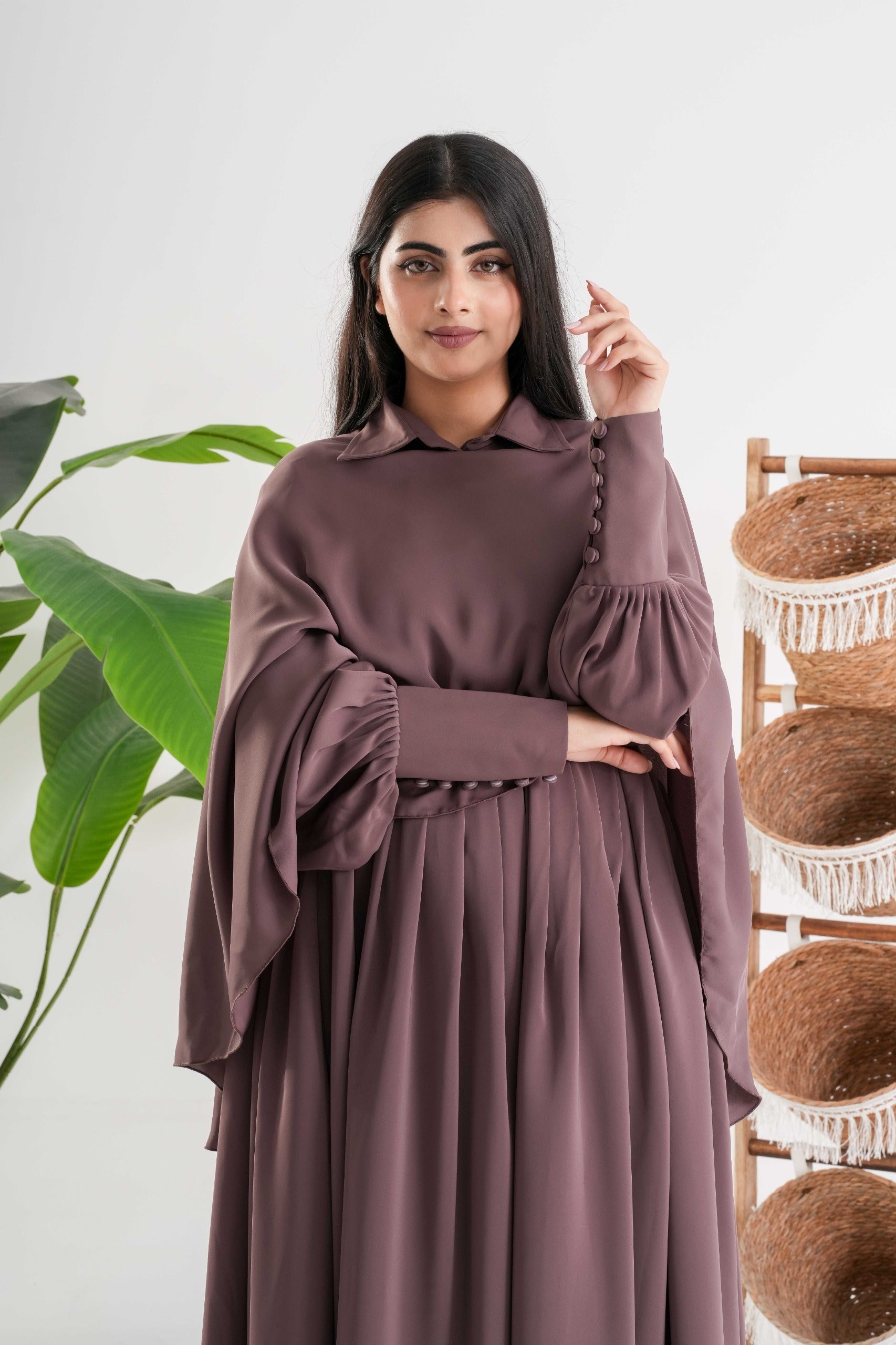 Luna Flow Abaya | عباية لونا