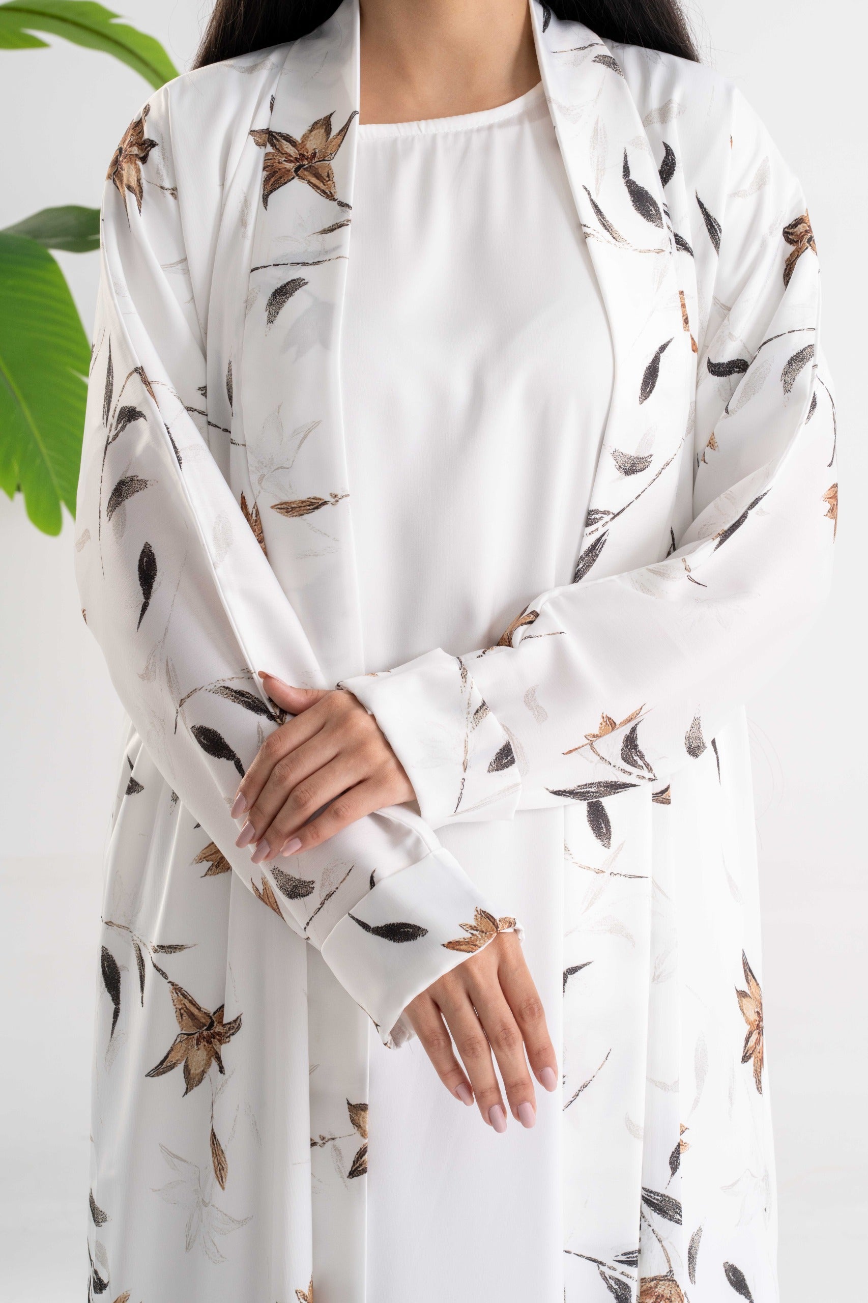 Ivory Bloom Abaya | عباية إيفوري بلوم