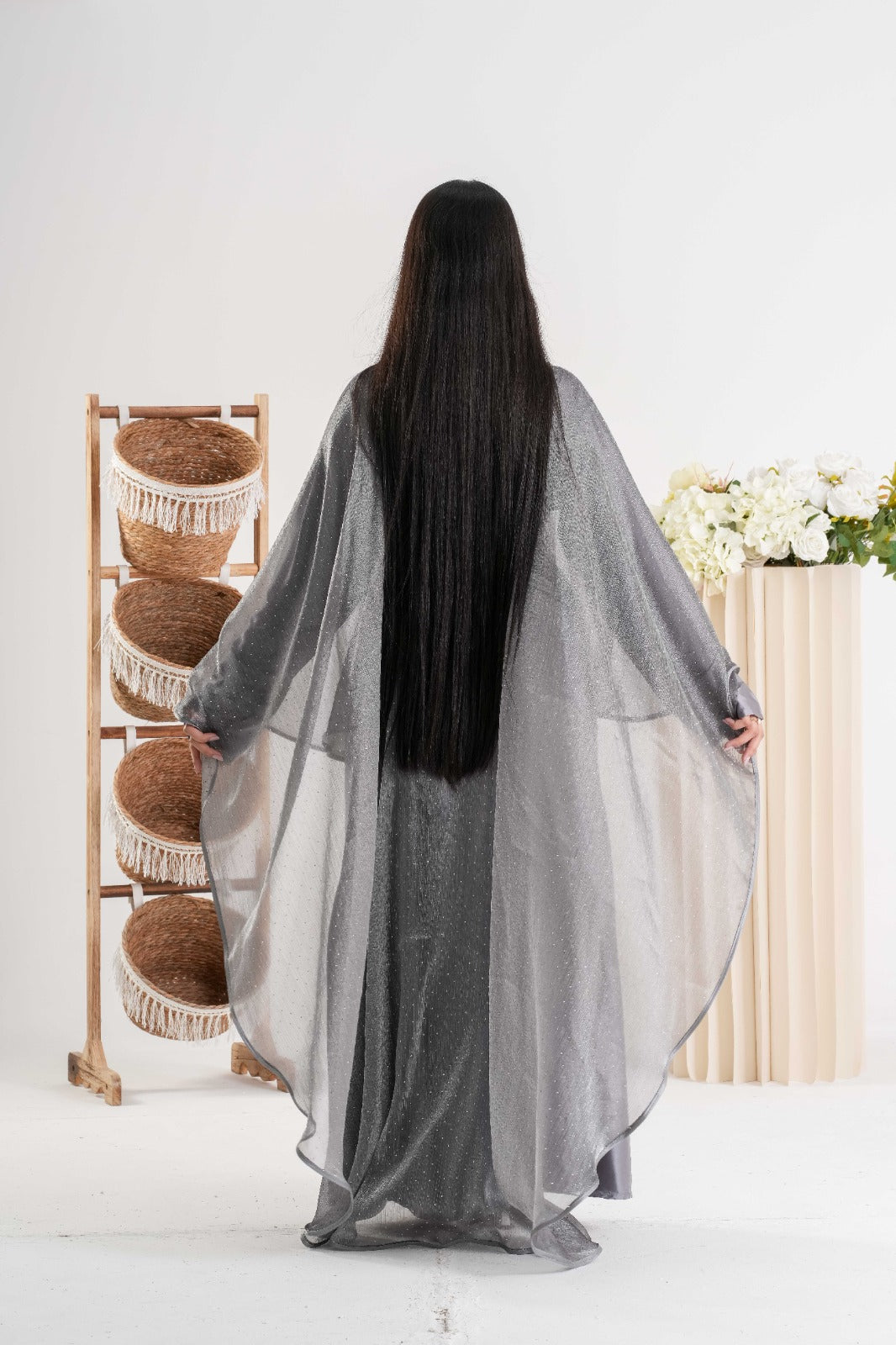 Elegant Grey Abaya عباية رمادية أنيقة